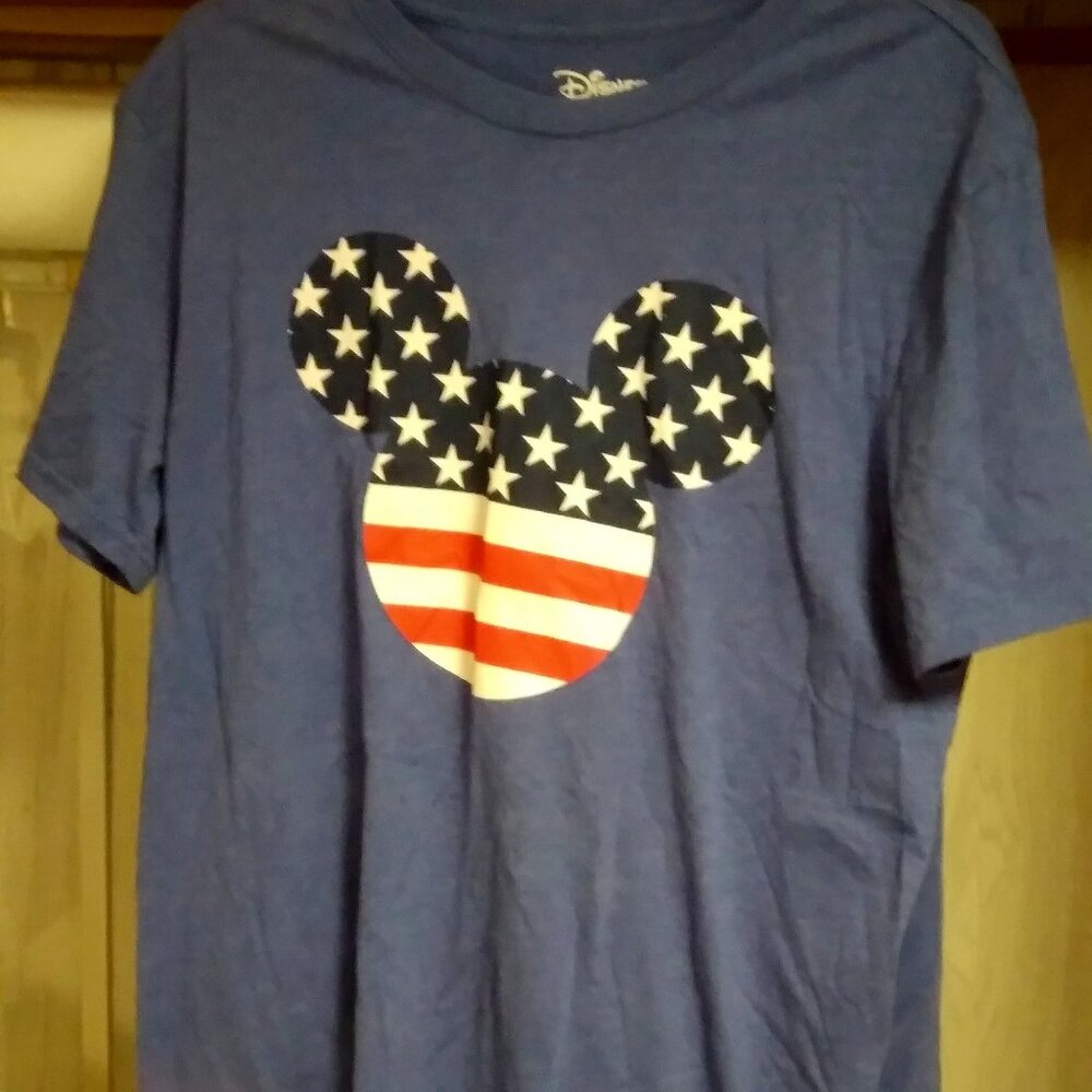 DISNEY MEN'S TEE LARGE